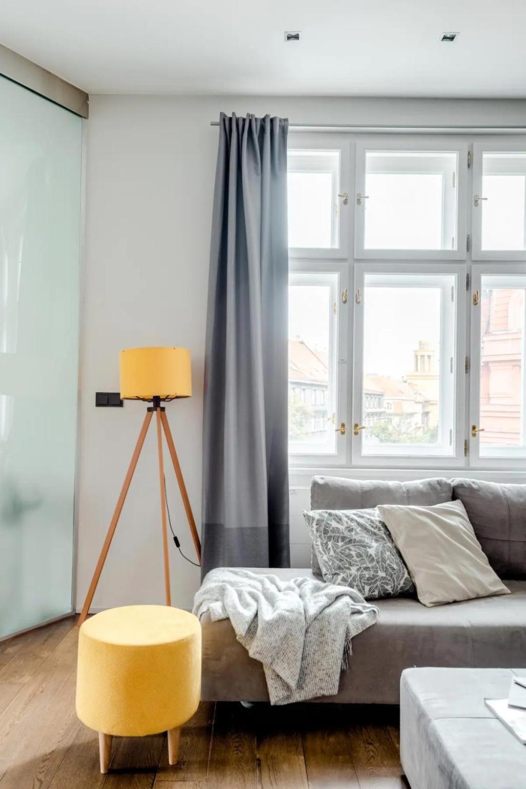 Designer Vinohrady Apartment *